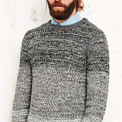 Grauer Pullover