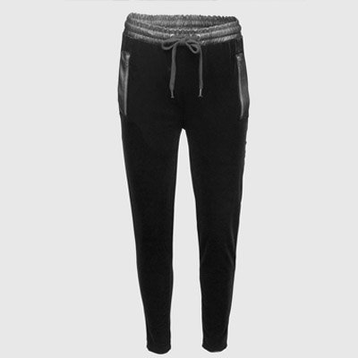 Schwarze Samthose