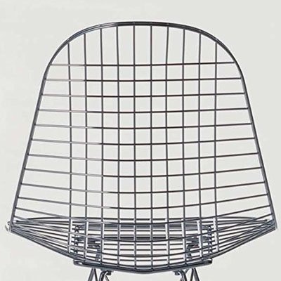 Stuhl mit Gittern