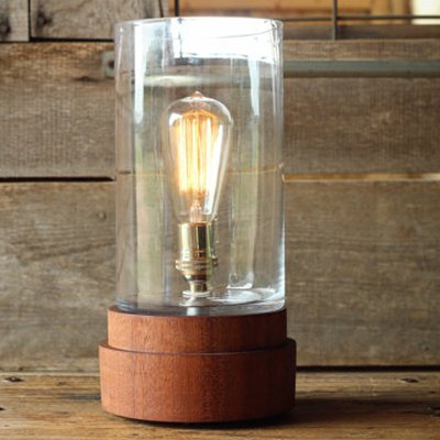 Stylische Stehlampe